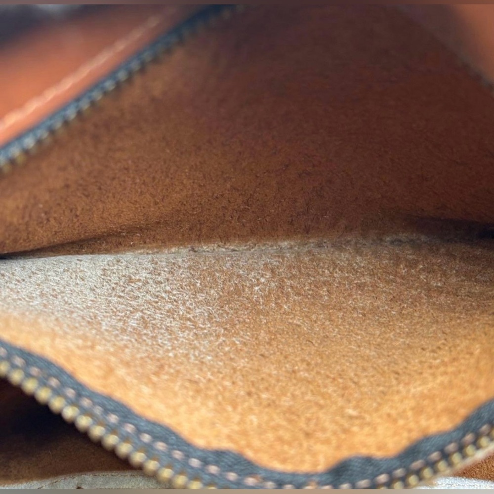 COACH Vintage 1994 Brown Glovetanned Leather Canteen Bag USA Made πΊπΈ - Picture 12 of 16